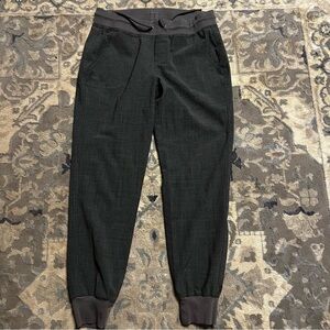 Athleta gray joggers size 4 women’s